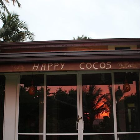 Happy Cocos Beach House Waskaduwa Zewnętrze zdjęcie