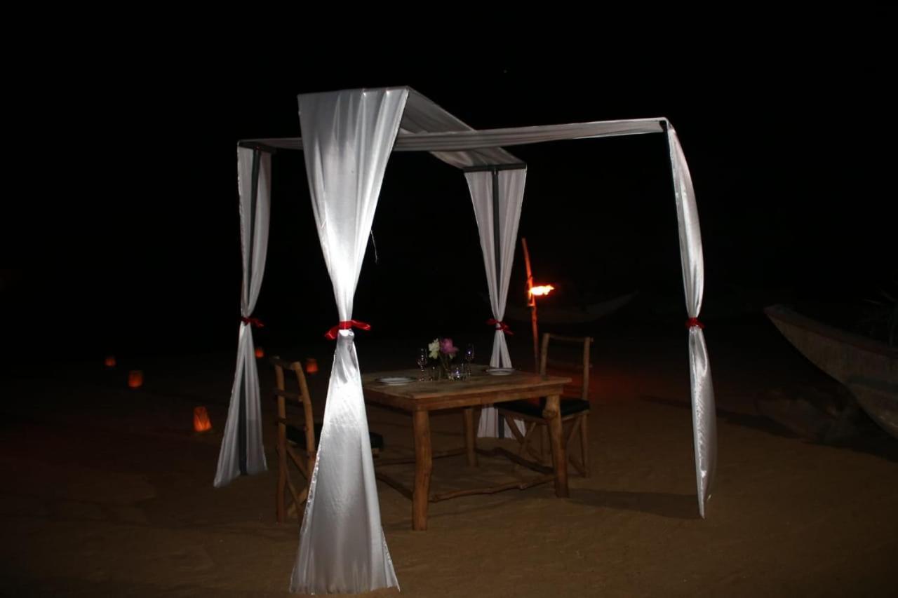 Happy Cocos Beach House Waskaduwa Zewnętrze zdjęcie